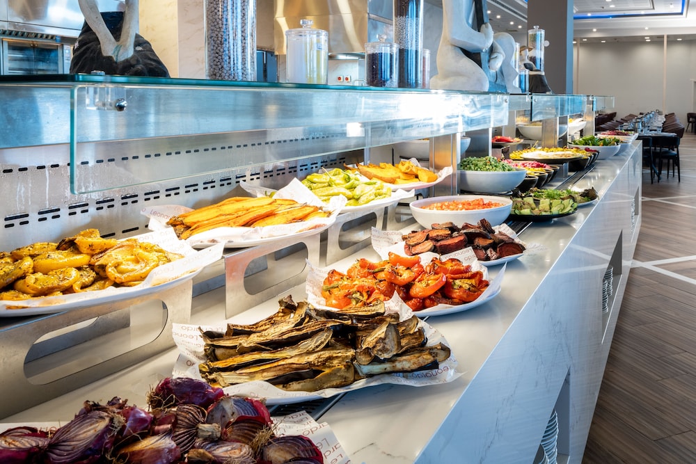 leonardo plaza dead sea