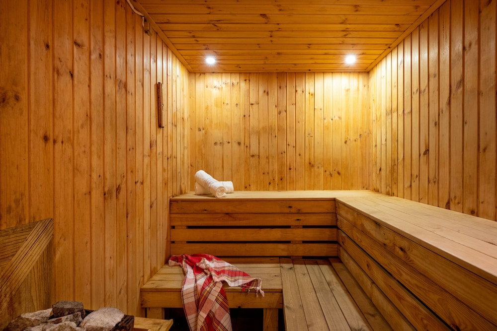 leonardo plaza dead sea