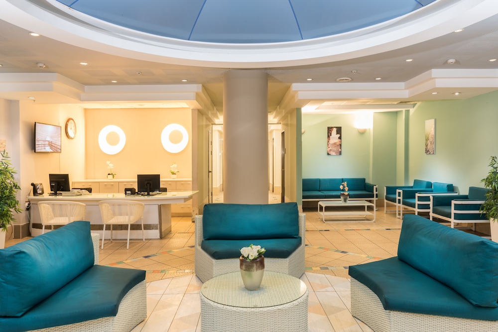 leonardo plaza dead sea