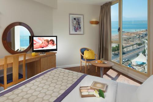 leonardo plaza dead sea