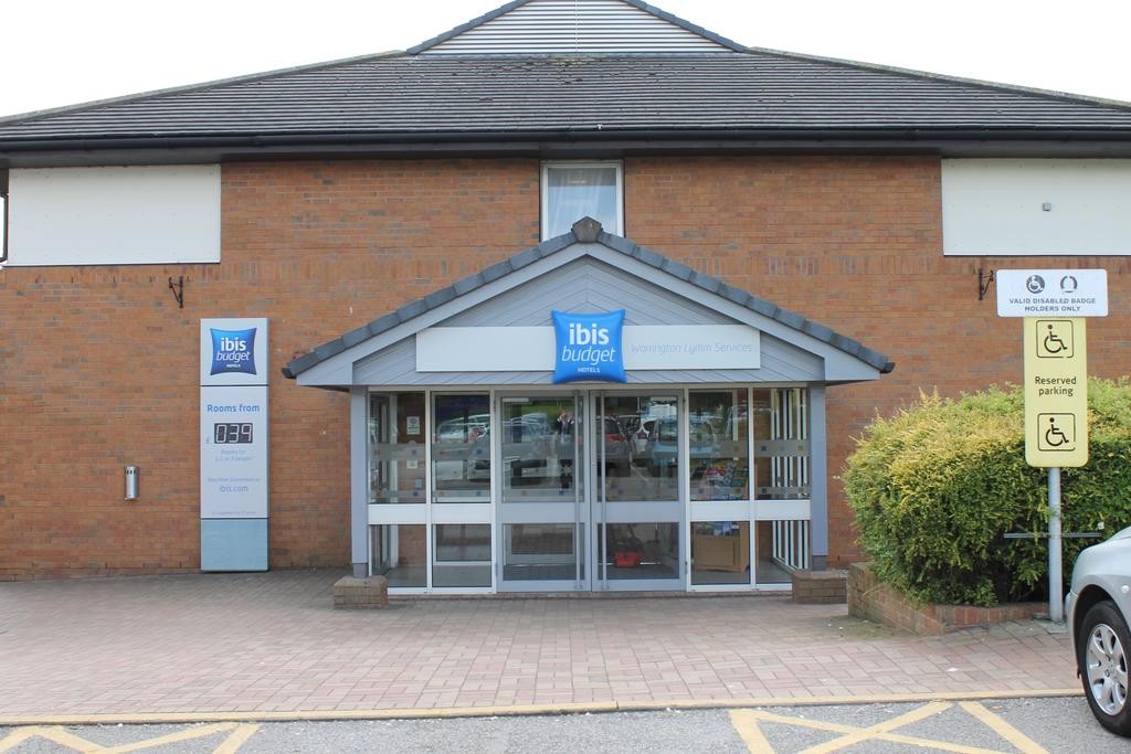 warrington m6 motel j20 m6 lymm services