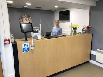 warrington m6 motel j20 m6 lymm services