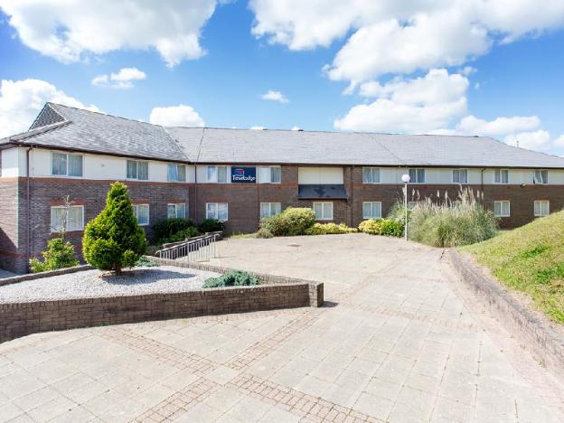 travelodge saltash