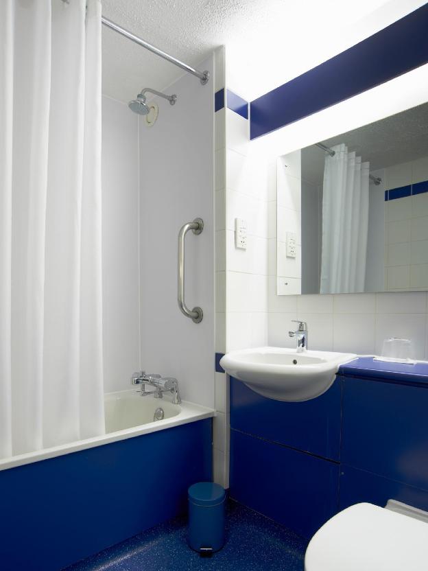 travelodge oxford peartree