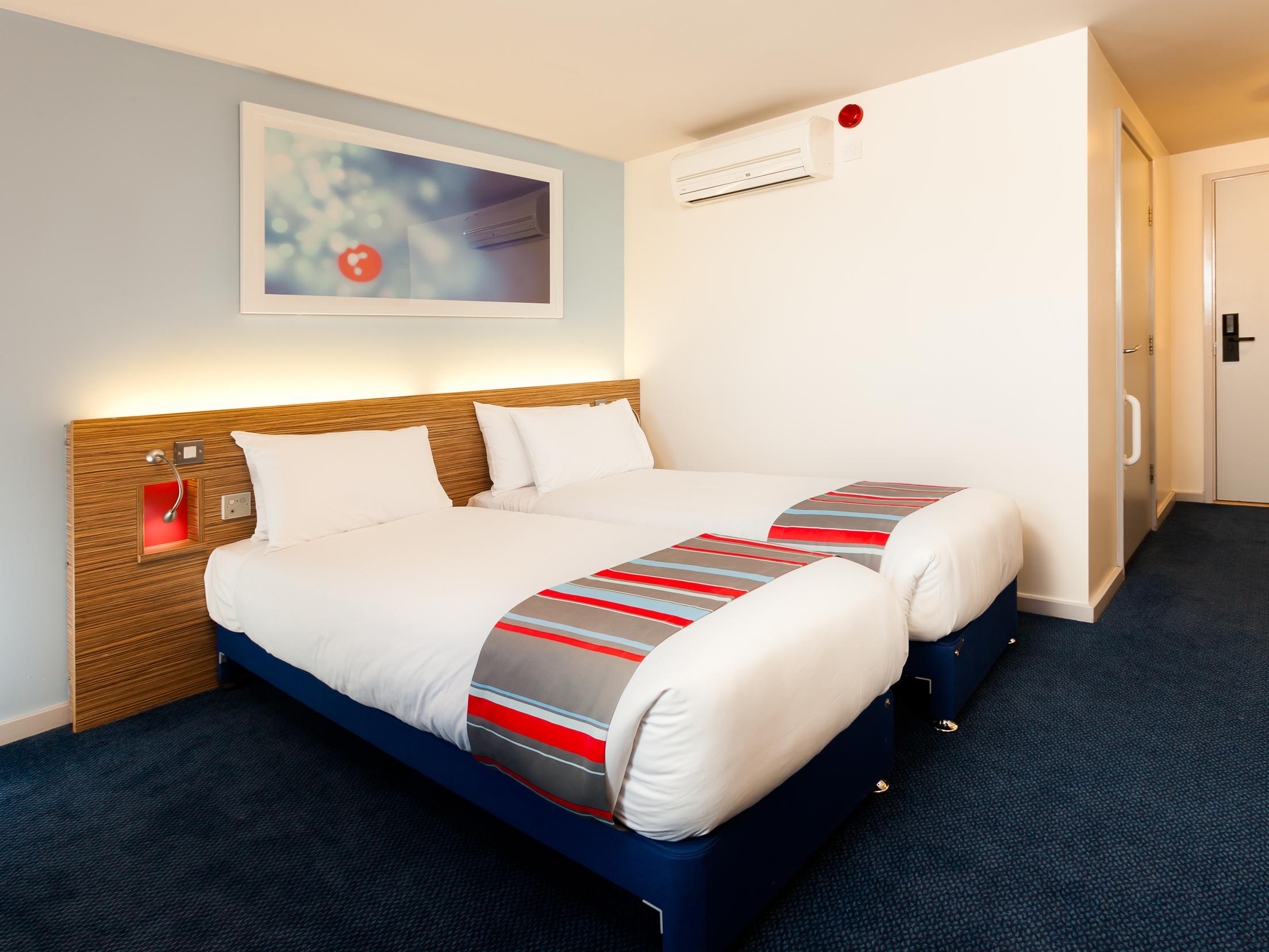 Travelodge Torquay,South West England>>Newton Abbot,3 star