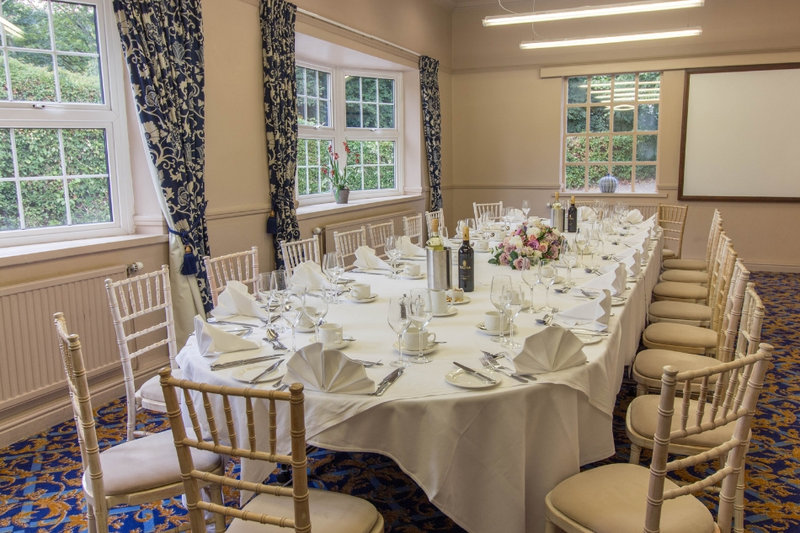 reigate manor