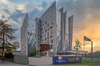 doubletree by hilton lyon eurexpo and spa