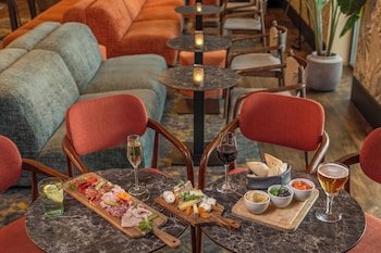 doubletree by hilton lyon eurexpo and spa