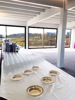 doubletree by hilton lyon eurexpo and spa