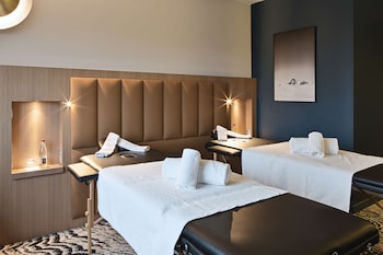 doubletree by hilton lyon eurexpo and spa