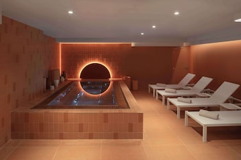 doubletree by hilton lyon eurexpo and spa