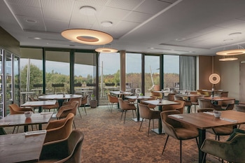 doubletree by hilton lyon eurexpo and spa