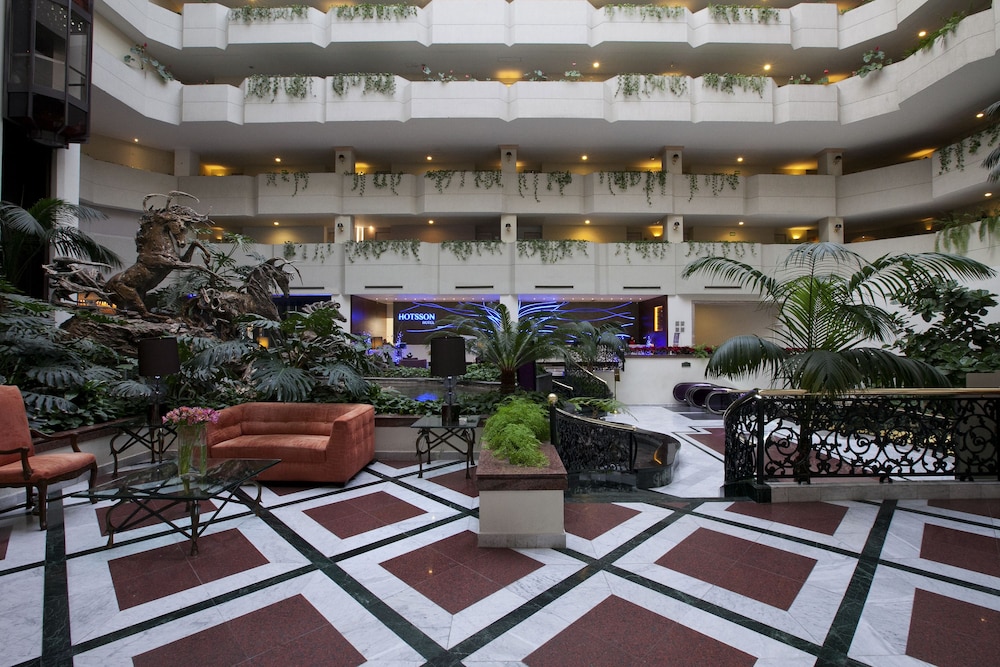 hs hotsson hotel leon