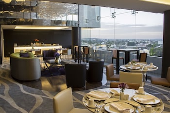 hs hotsson hotel leon