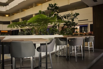 hs hotsson hotel leon