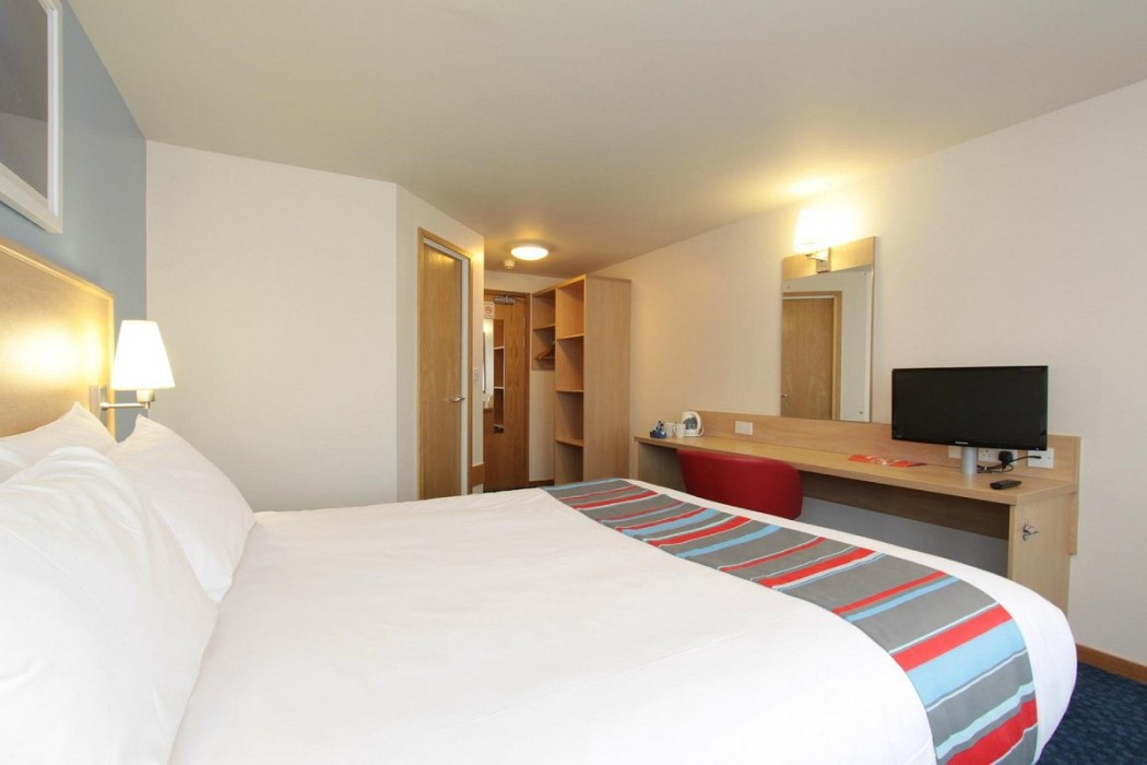 travelodge guildford