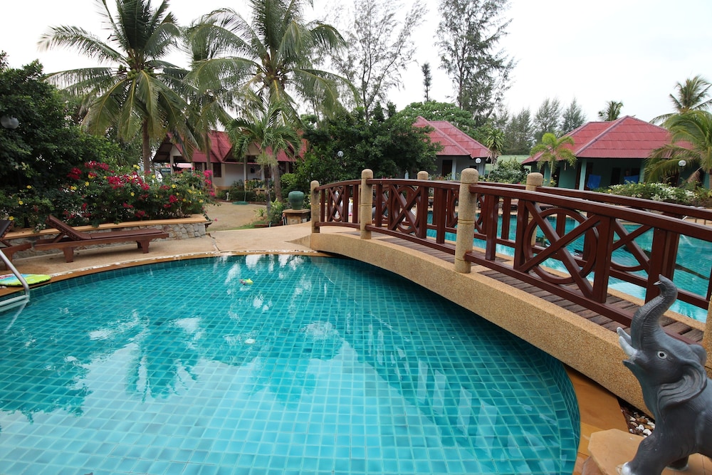 lanta villa resort