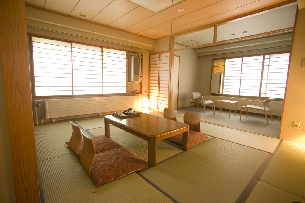 Saito Hotel,Nagano>>Matsumoto,4 star