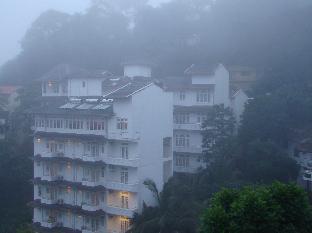 oak ray serene garden hotel