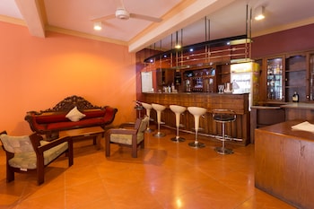 oak ray serene garden hotel