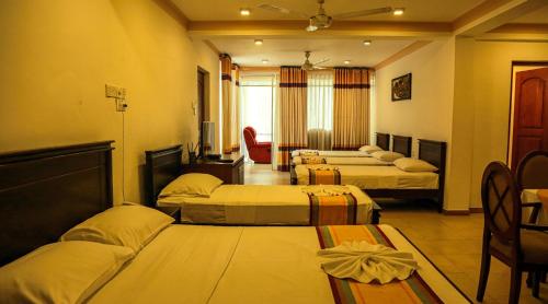 oak ray serene garden hotel