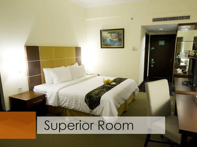 emerald garden hotel