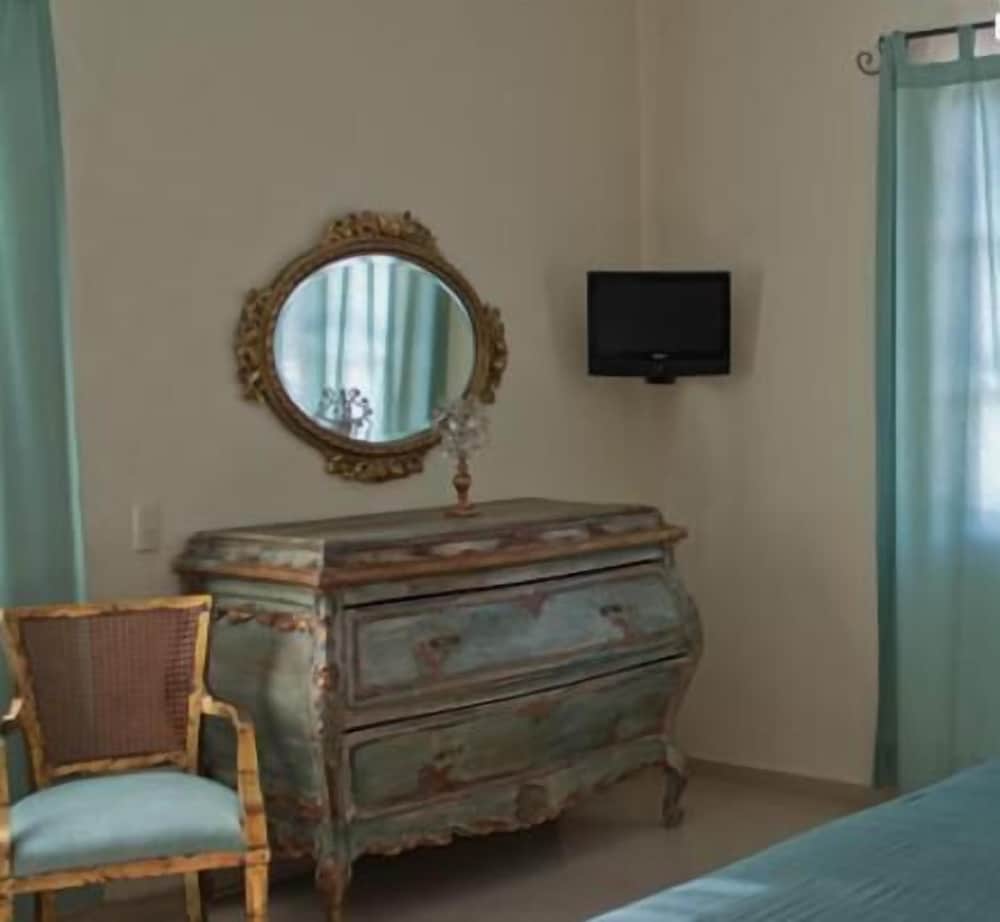 casa madonna la providence hotel boutique