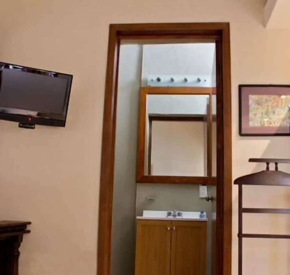 casa madonna la providence hotel boutique