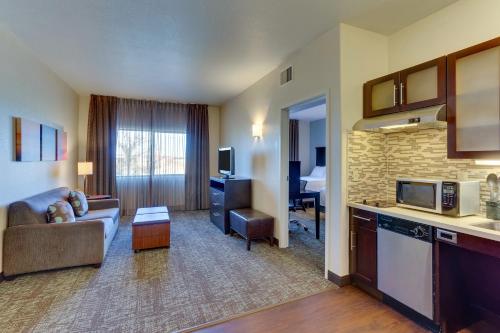 staybridge suites san angelo by ihg