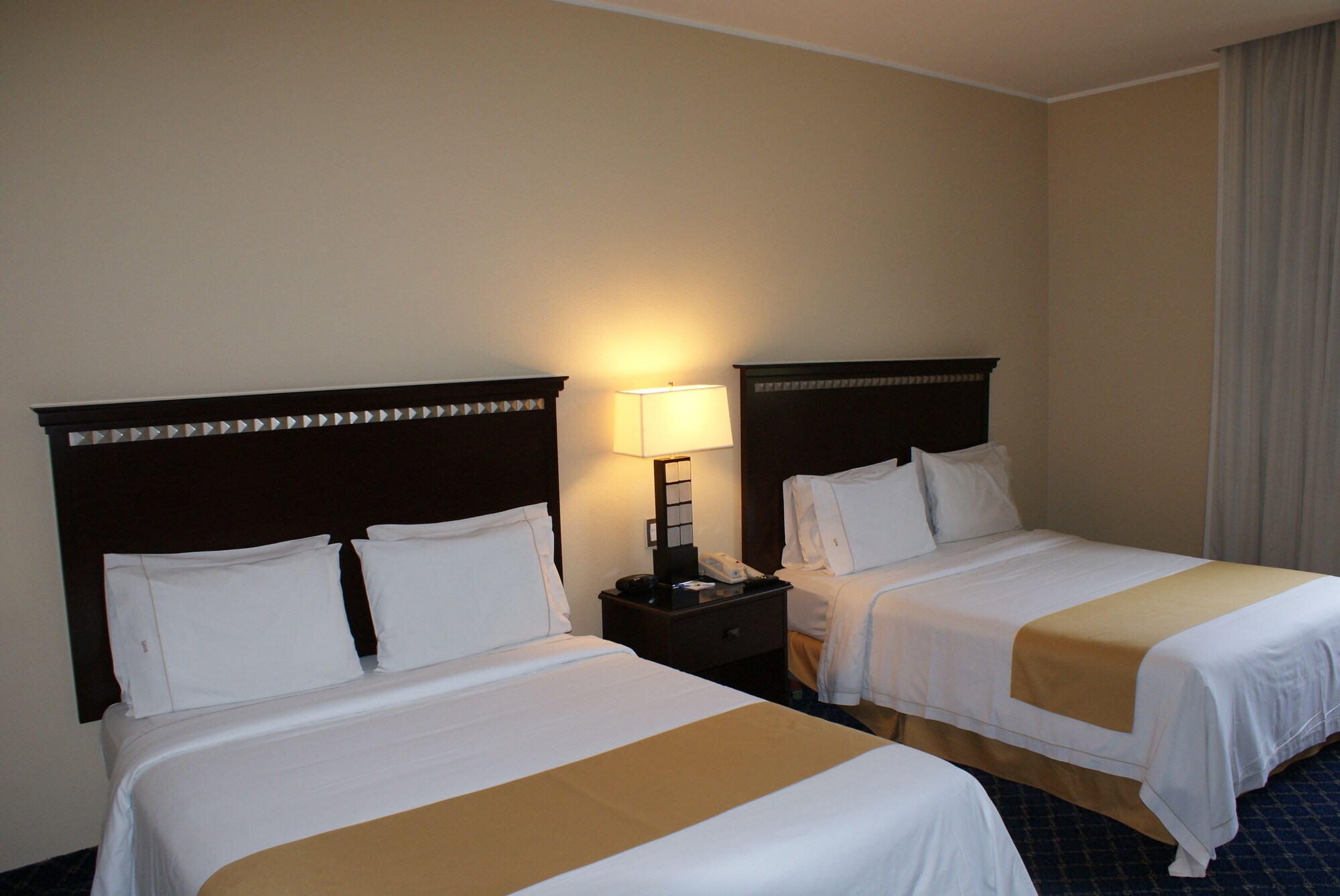 holiday inn express mexico santa fe by ihg