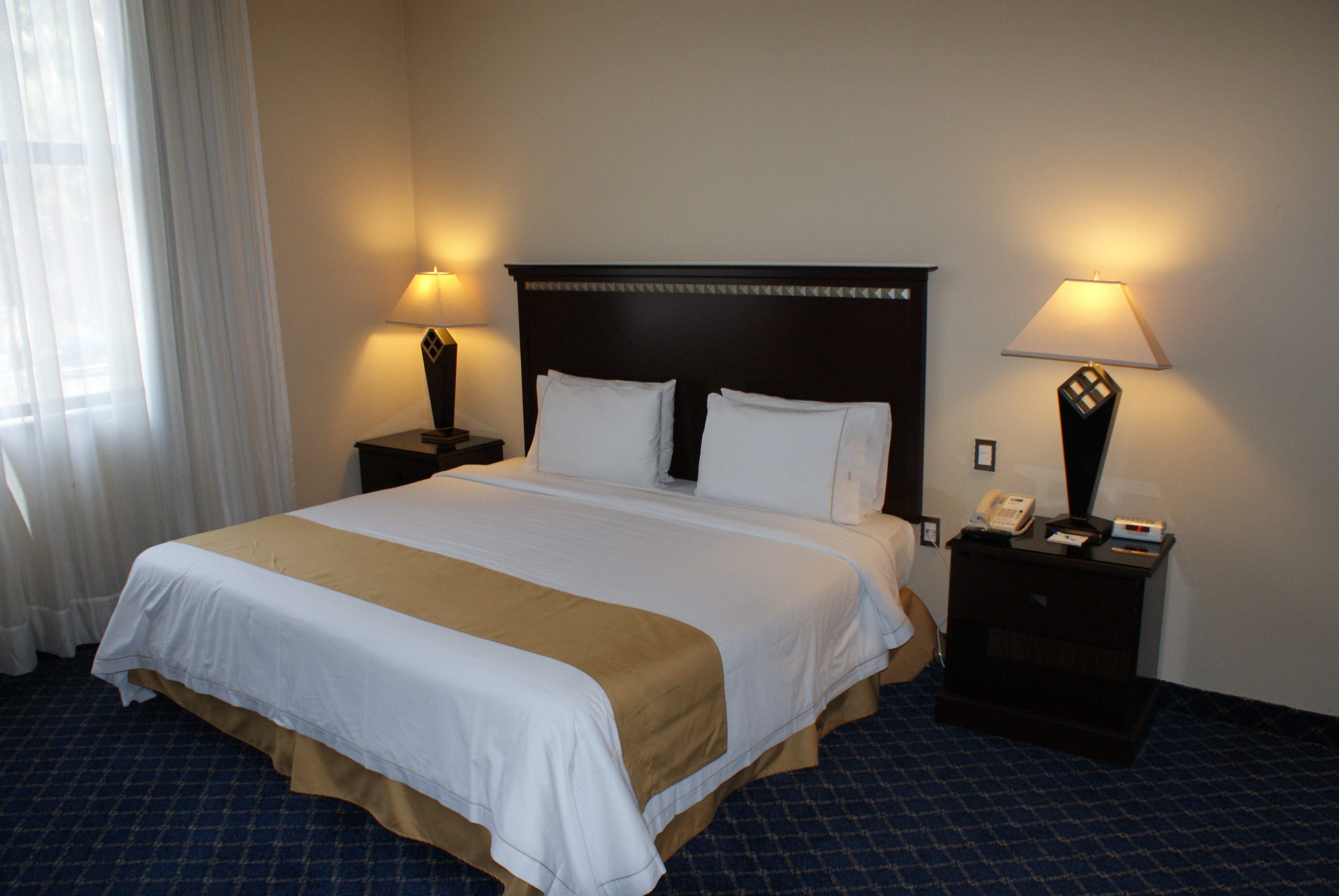 holiday inn express mexico santa fe by ihg