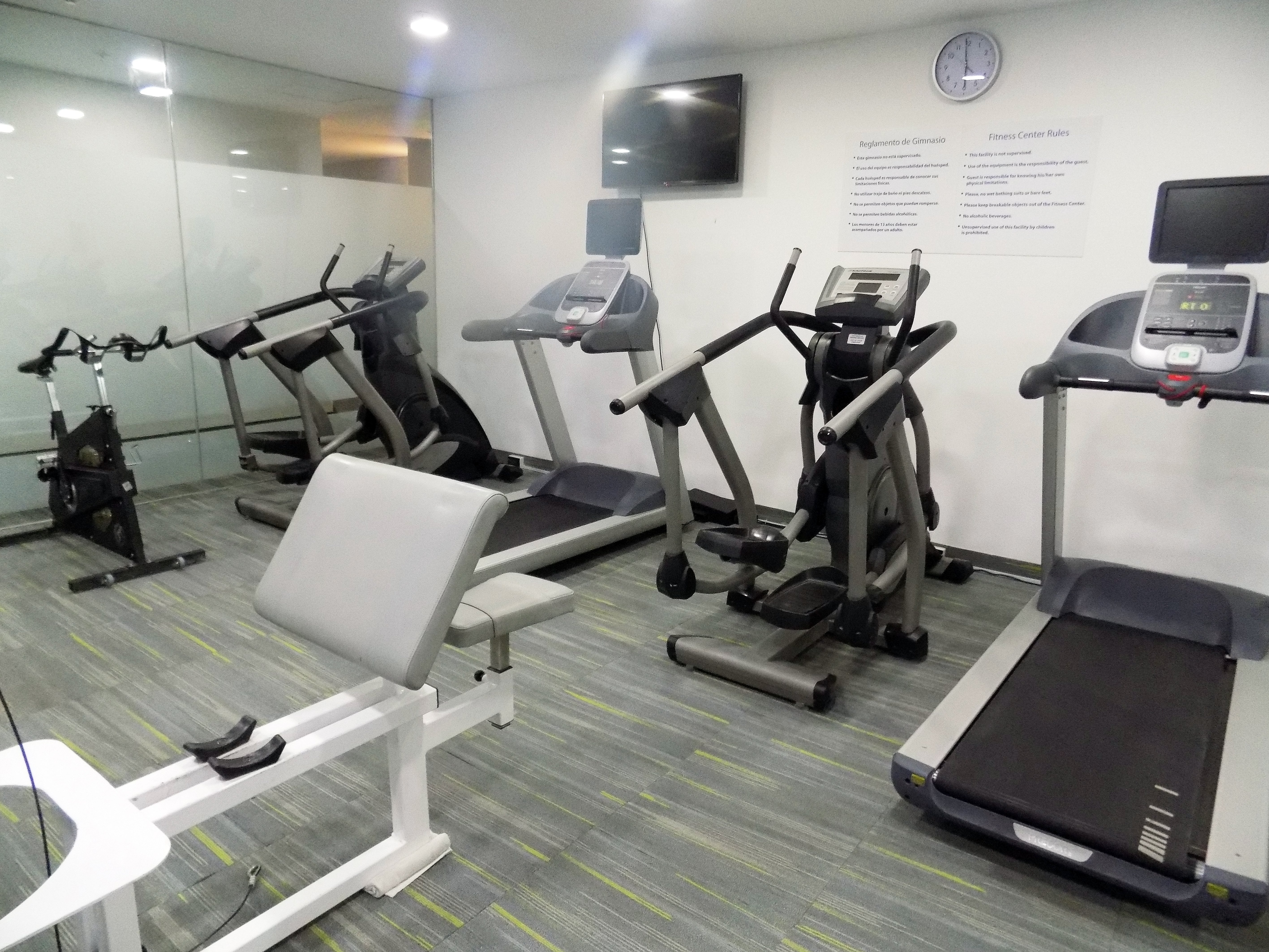 holiday inn express mexico santa fe by ihg