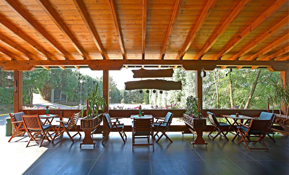 hotel hunters lodge kamnik