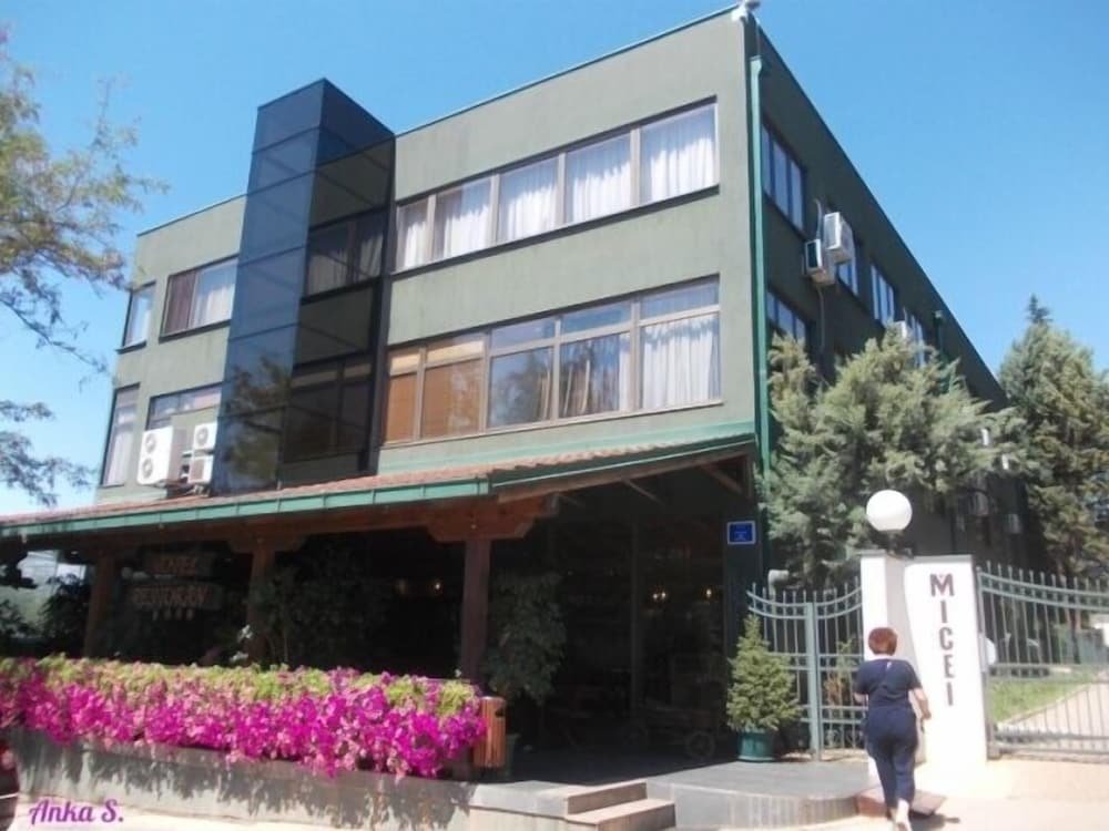 hotel hunters lodge kamnik