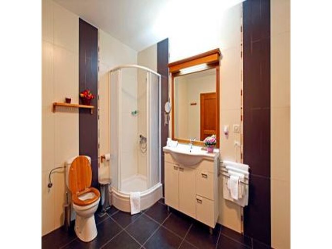 hotel hunters lodge kamnik