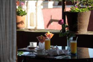 hotel la quinta luna adults only
