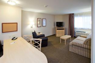 candlewood suites minot by ihg