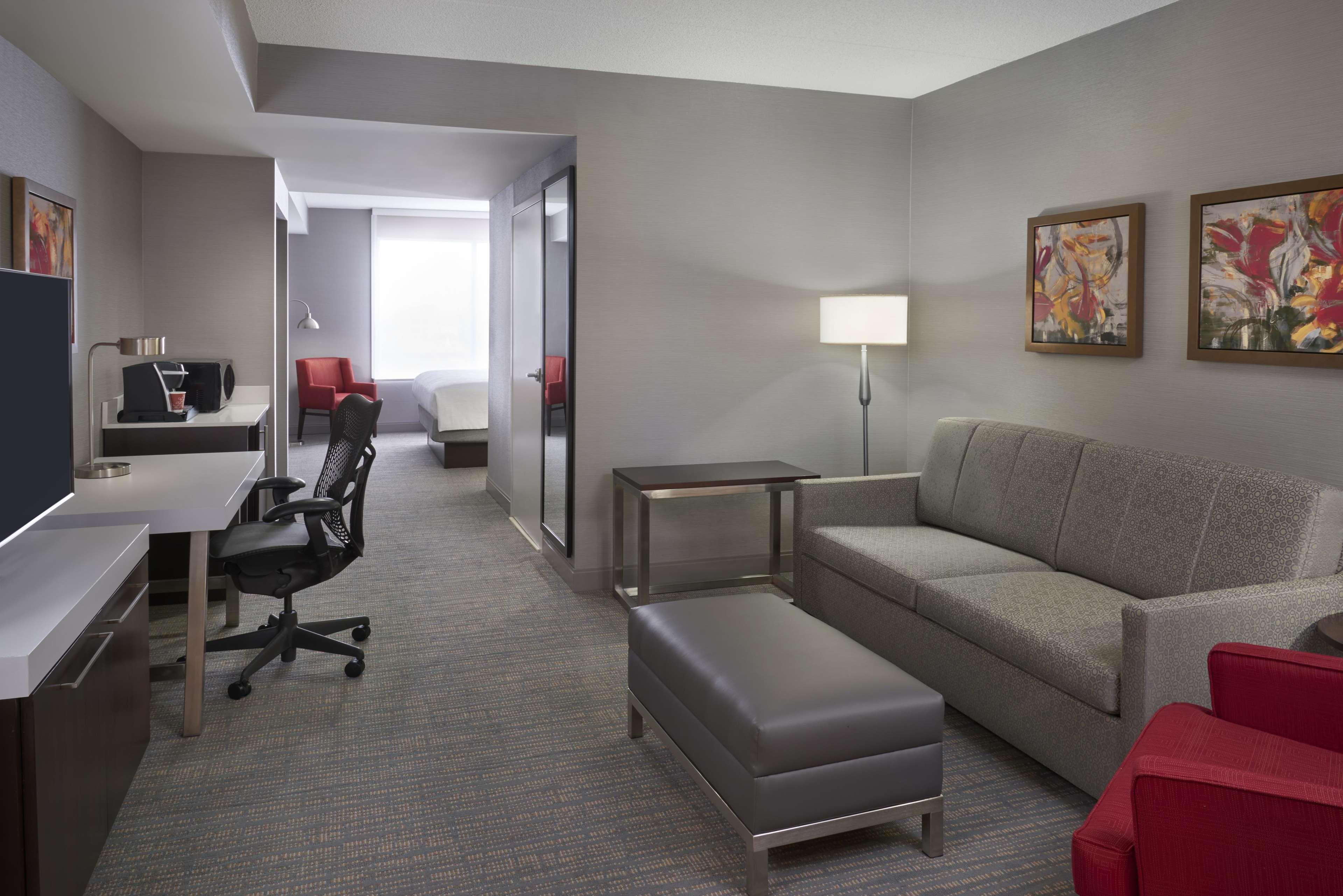 hilton garden inn toronto airport west mississauga