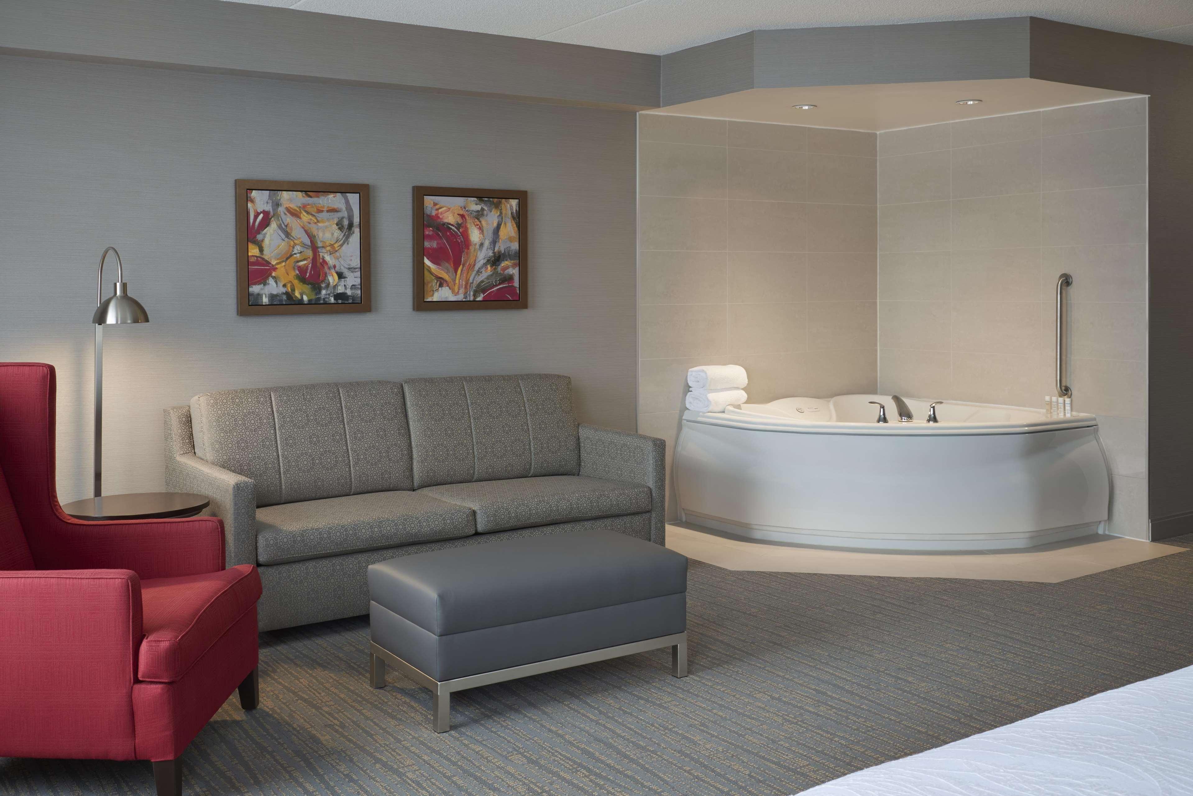 hilton garden inn toronto airport west mississauga