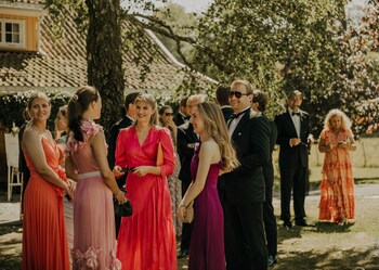 eng gard hotel and restaurant