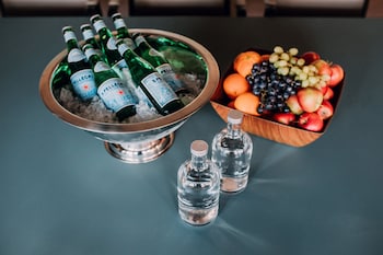 eng gard hotel and restaurant