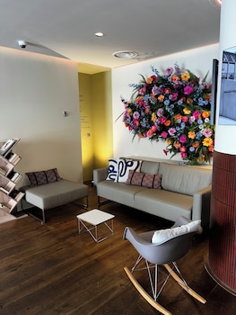 townhouse apartments