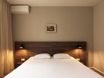 townhouse apartments