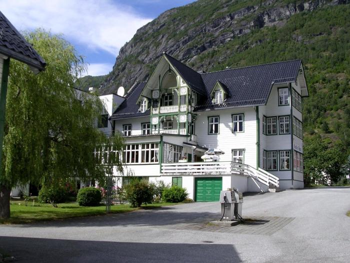 hjelle hotel