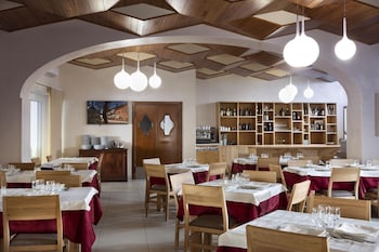 Hotel Al Gabbiano,Bosa>>Alghero,3 star