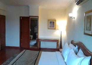 the bmk hotel