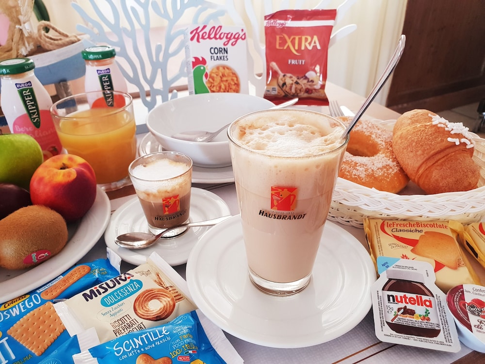 hotel castello di tavolara