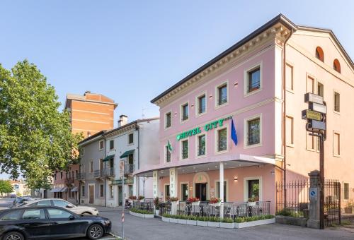 hotel city verona