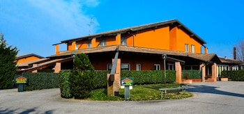 Hotel Don Carlo,Milan>>Broni,4 star