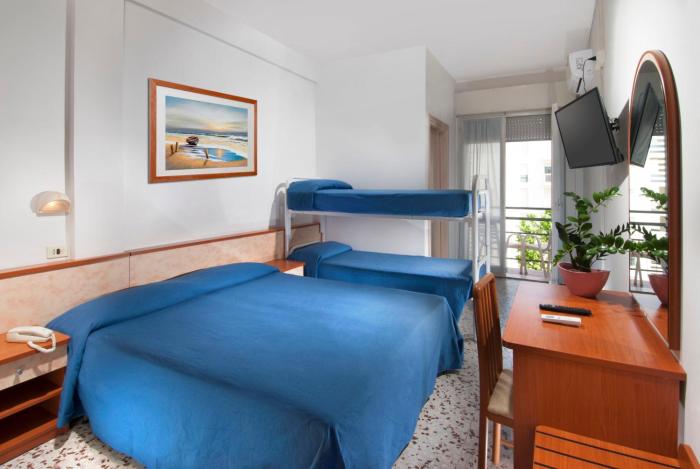 hotel holiday